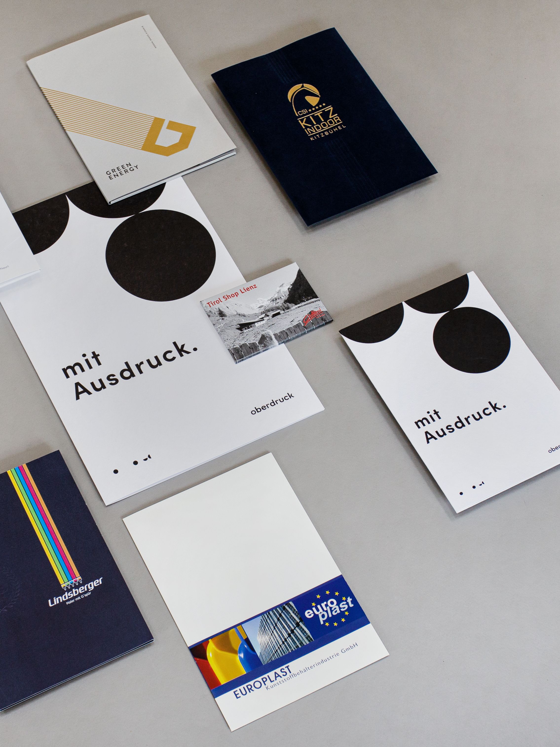 Übersicht mit verschiedenen Flügelmappen